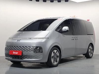 2023 Hyundai Staria