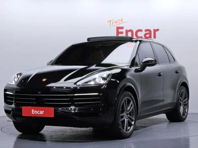 Porsche Cayenne 2023