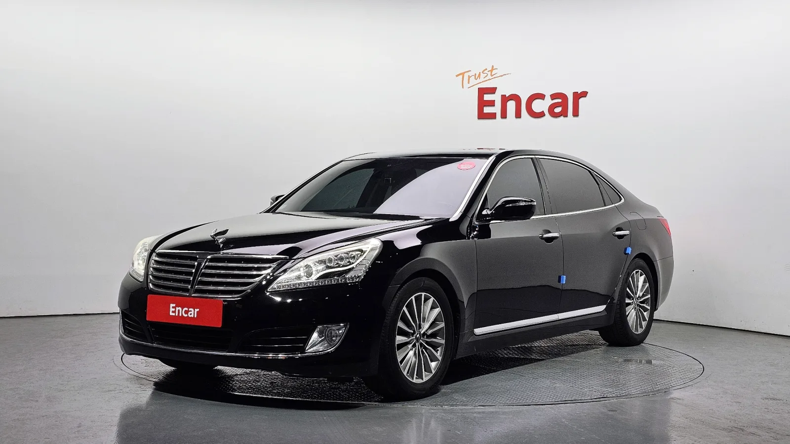 2013 Hyundai Equus