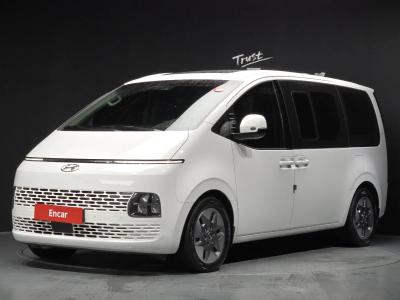 2022 Hyundai Staria