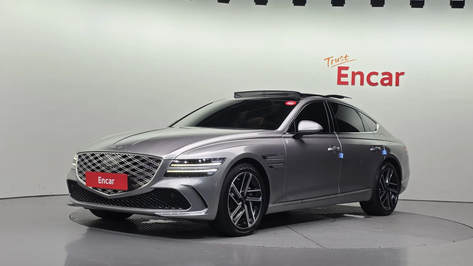 2025 Genesis G80
