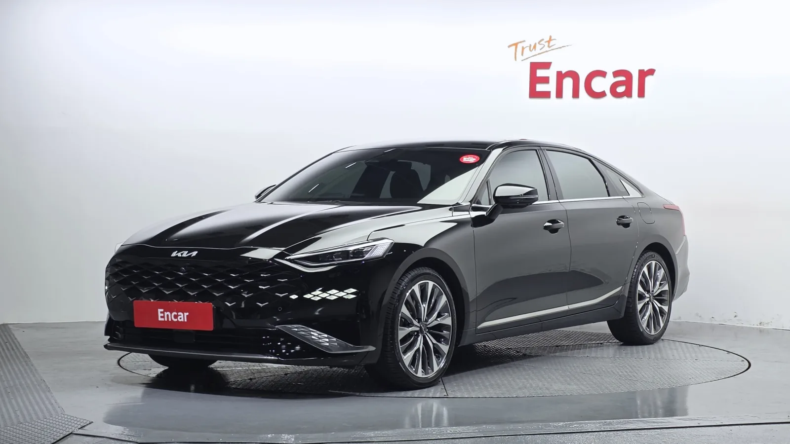 2022 Kia K8