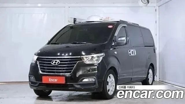 2019 Hyundai Starex