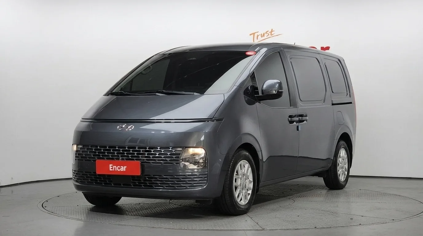 2023 Hyundai Staria