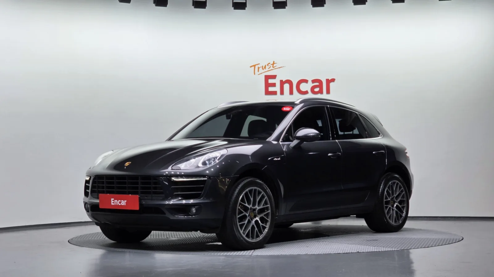 2017 Porsche Macan