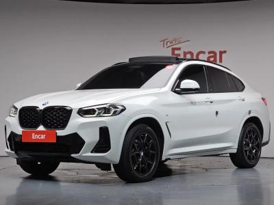 2022 BMW X4