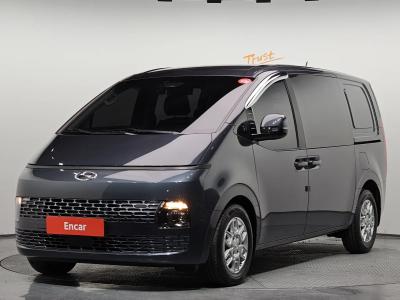 2022 Hyundai Staria