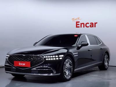 2022 Genesis G90