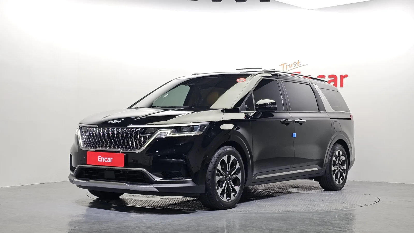 2023 Kia Carnival