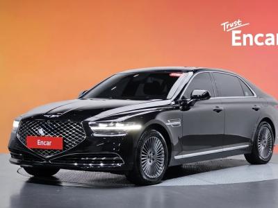 2021 Genesis G90
