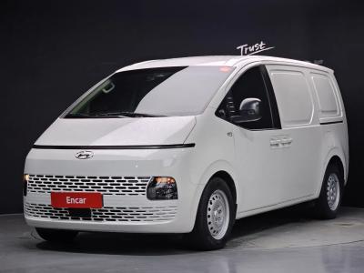 2023 Hyundai Staria