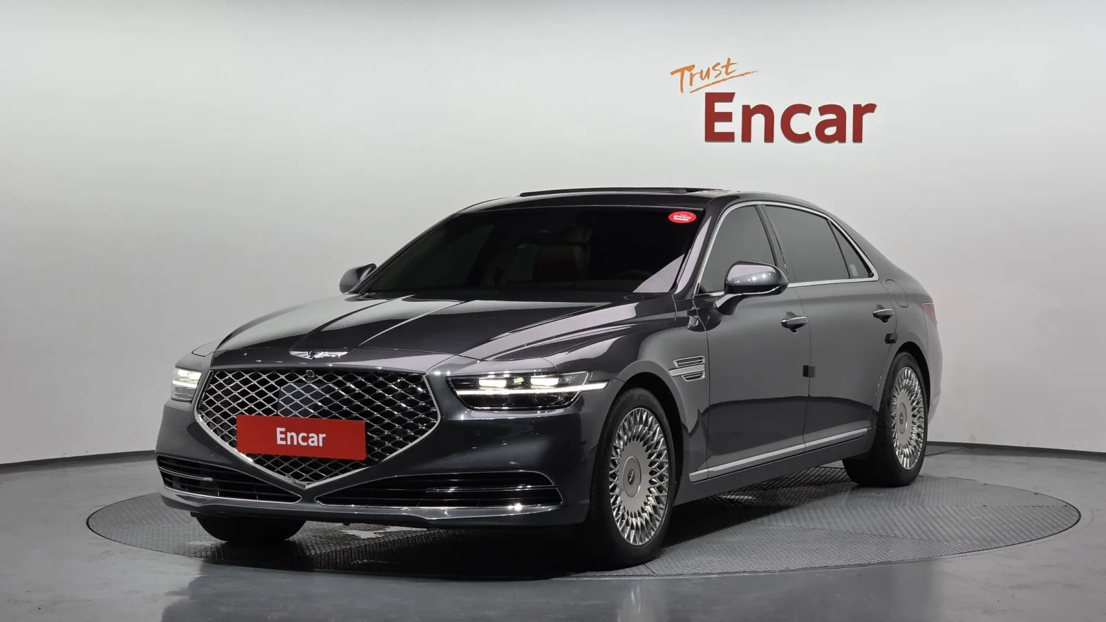 2021 Genesis G90