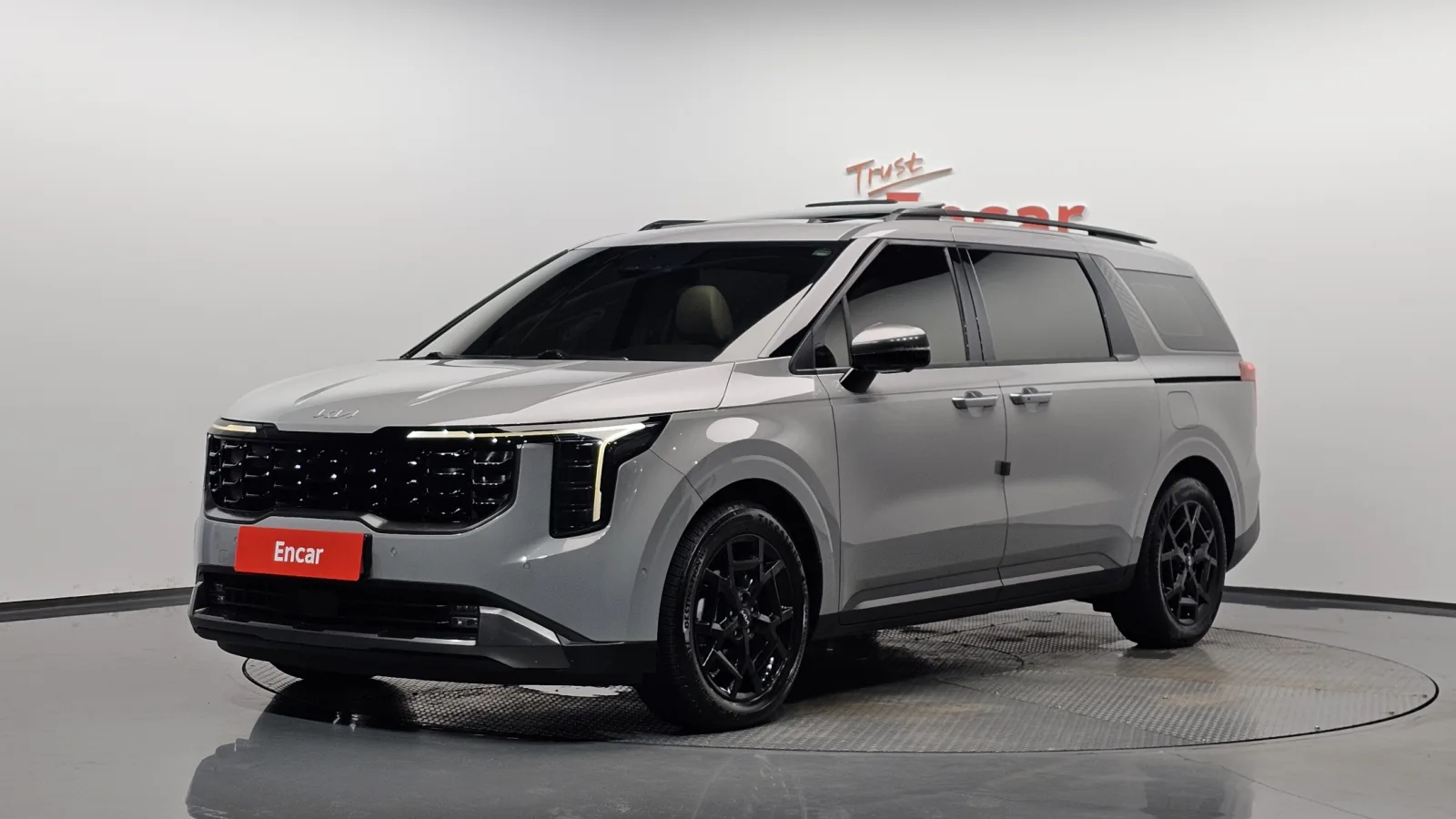 2025 Kia Carnival