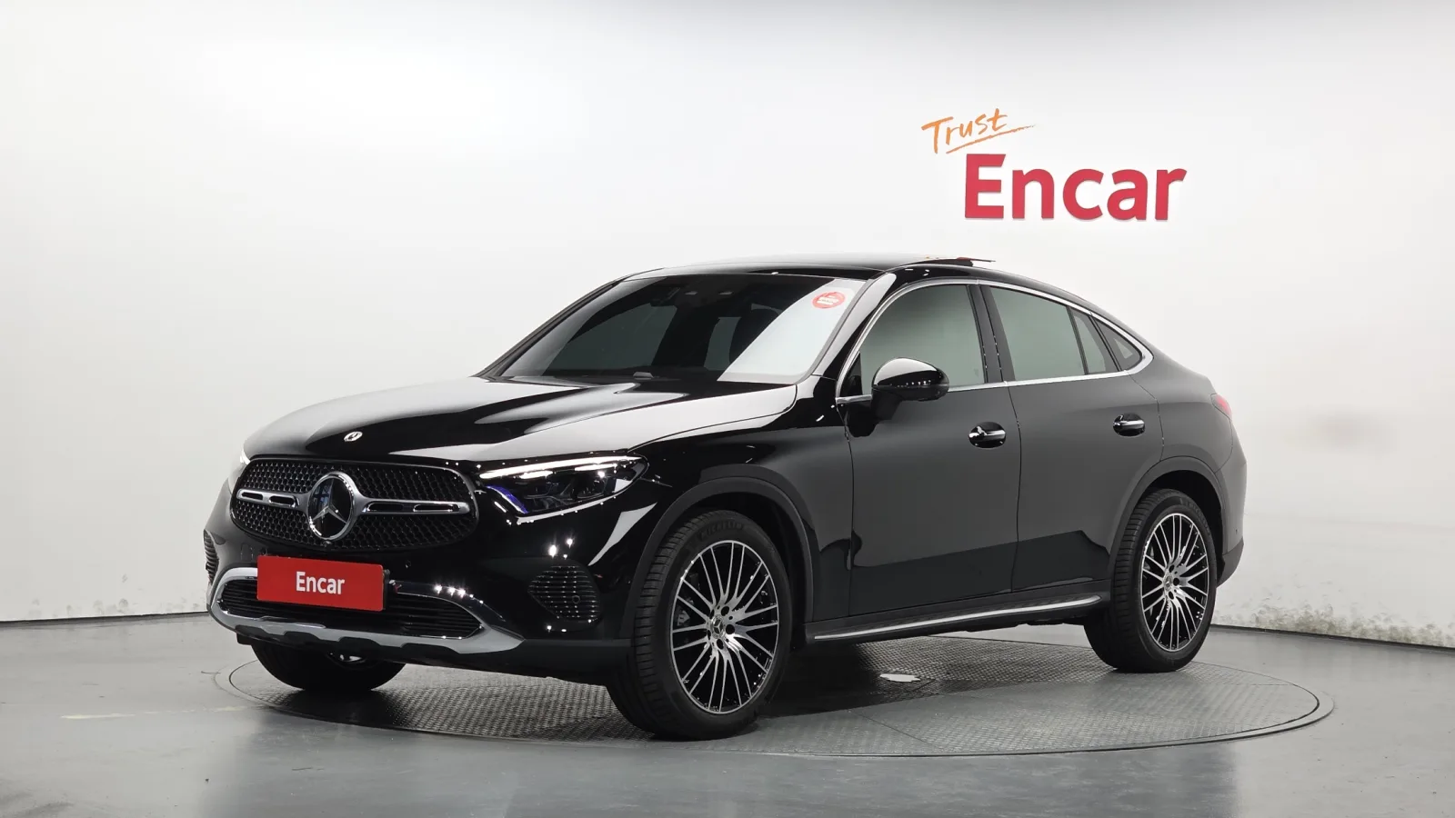 2025 Mercedes-Benz GLC-Class