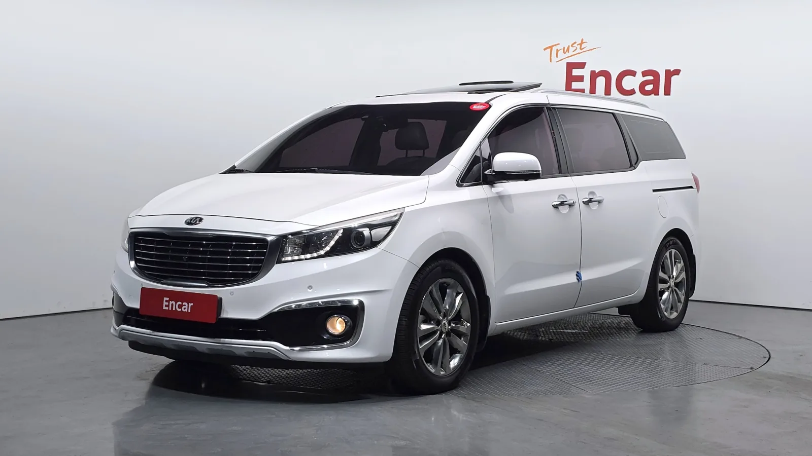2016 Kia Carnival