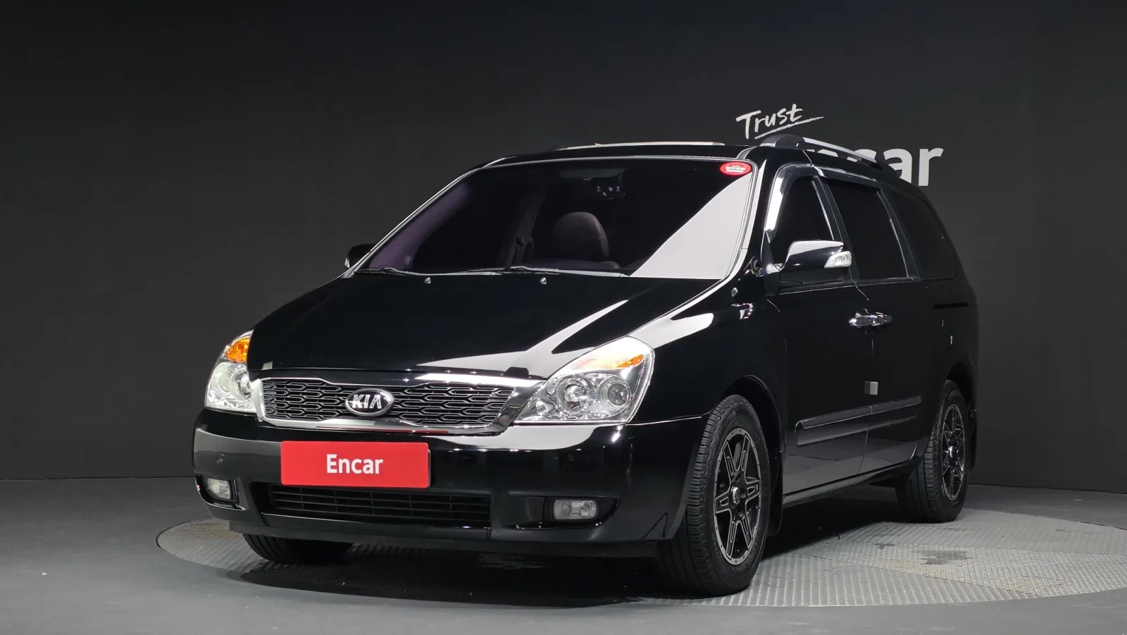 2014 Kia Carnival