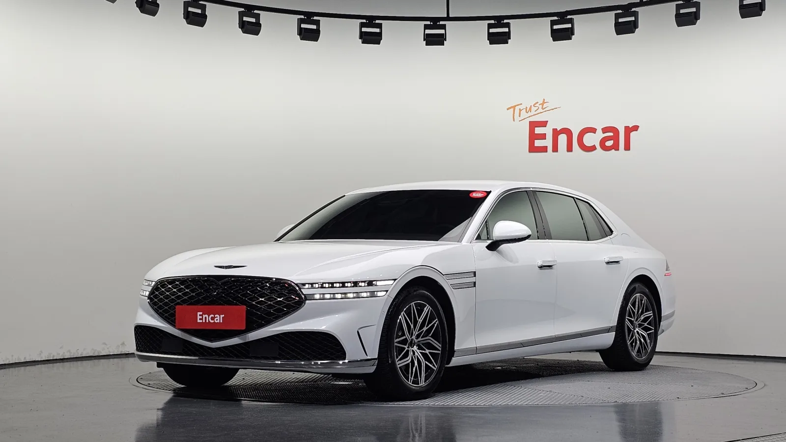 2025 Genesis G90