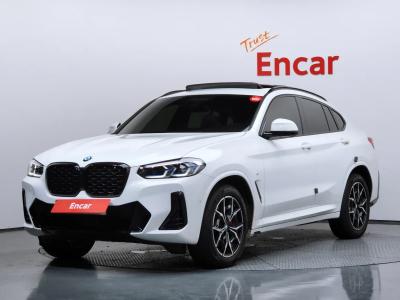 2023 BMW X4