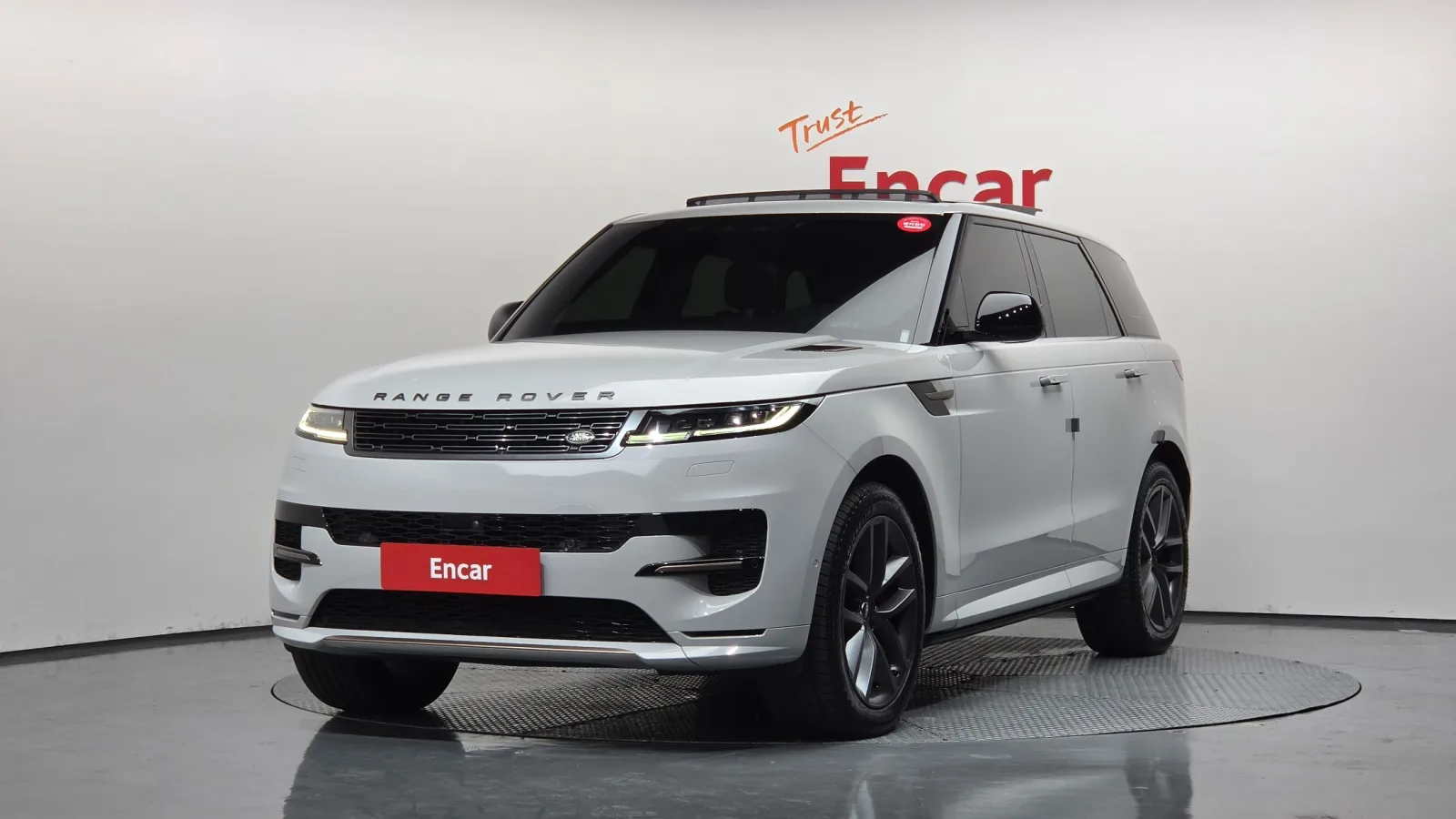 2025 Land Rover Range Rover Sport