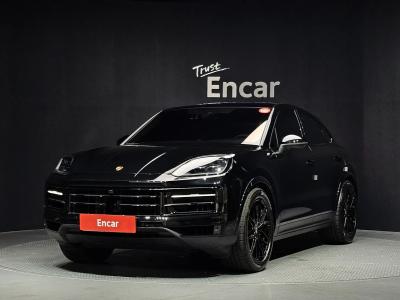 2025 Porsche Cayenne
