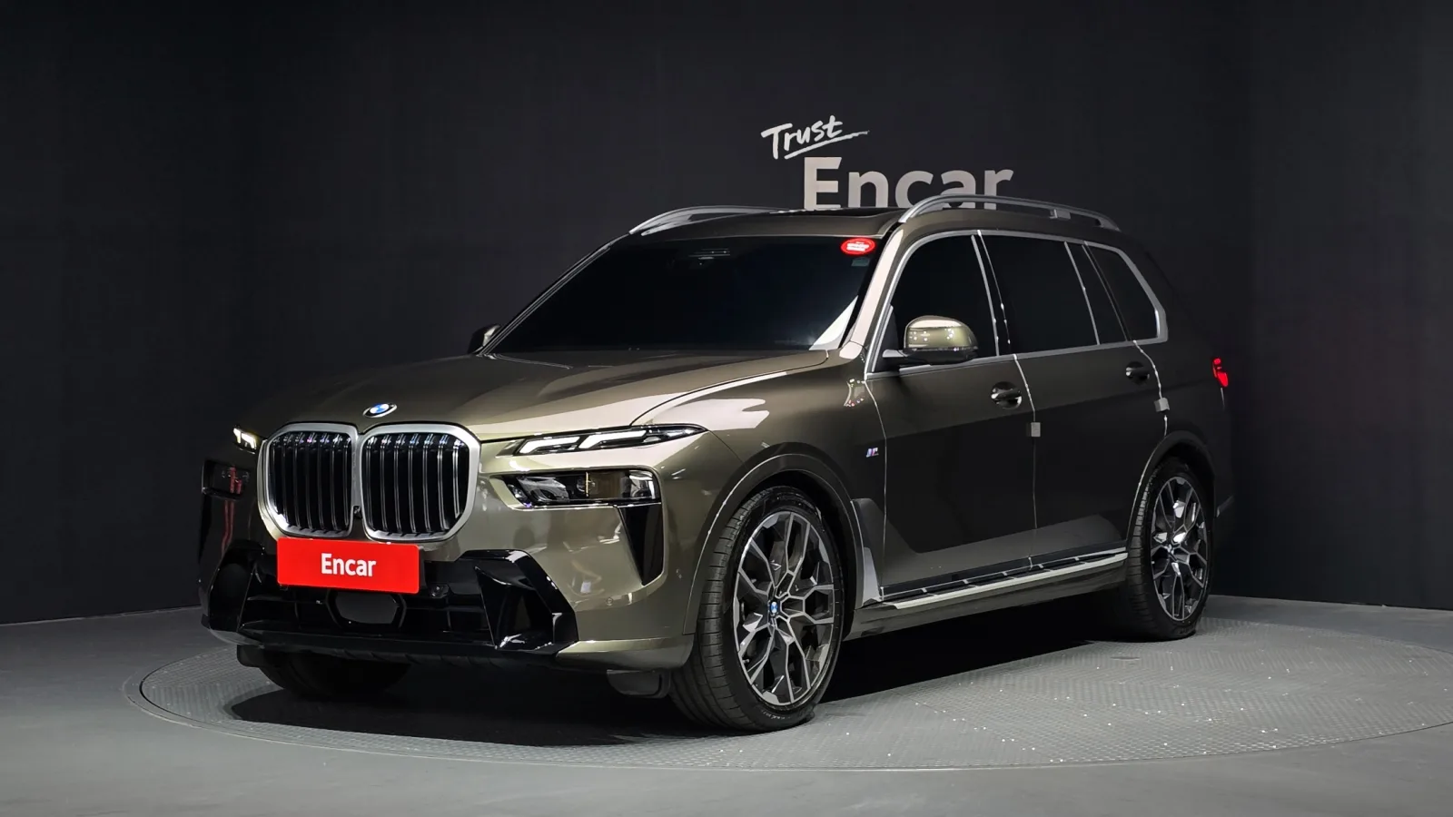 2025 BMW X7