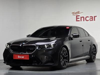 2025 BMW M5