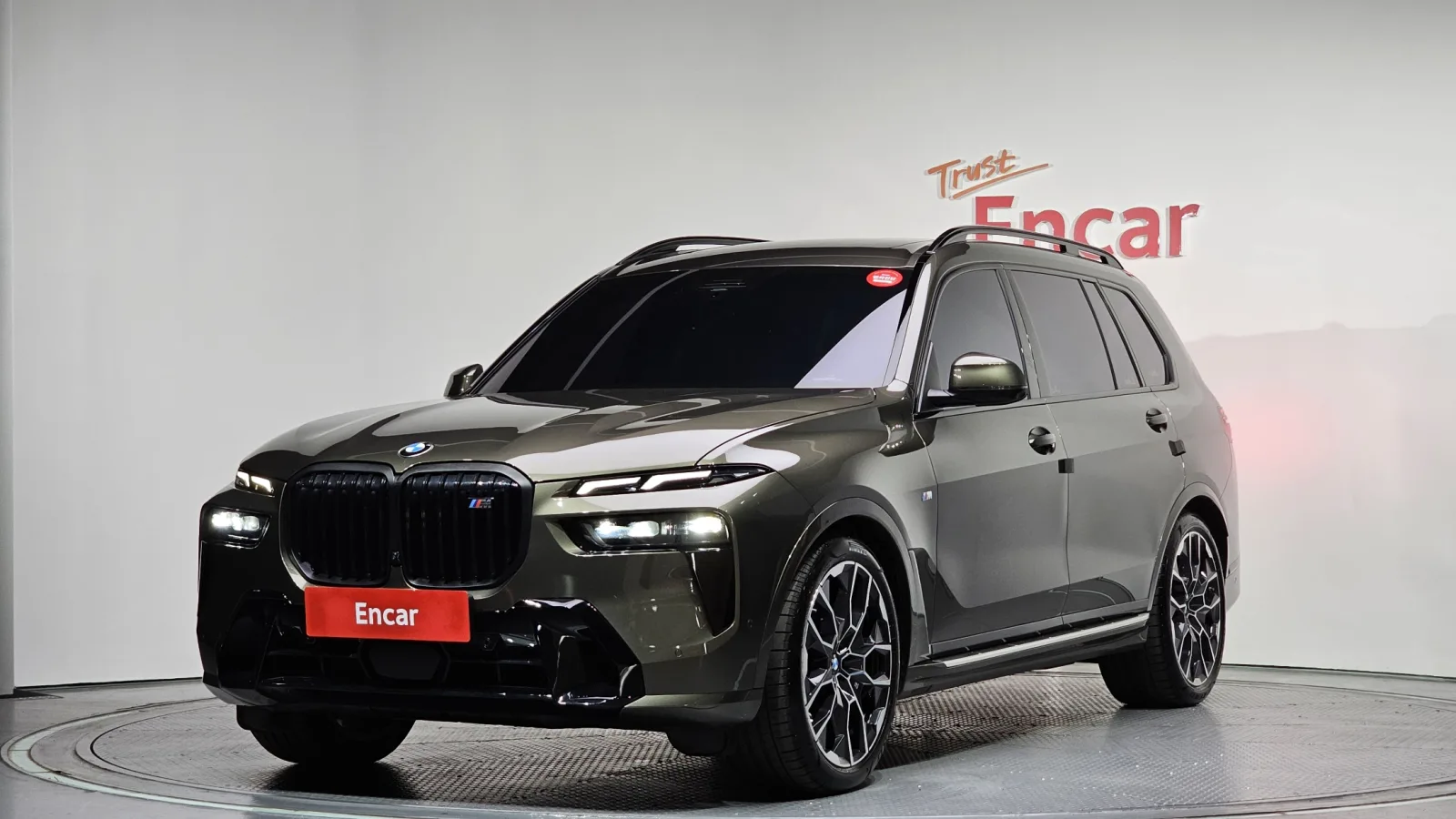 2025 BMW X7