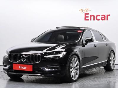 2020 Volvo S90