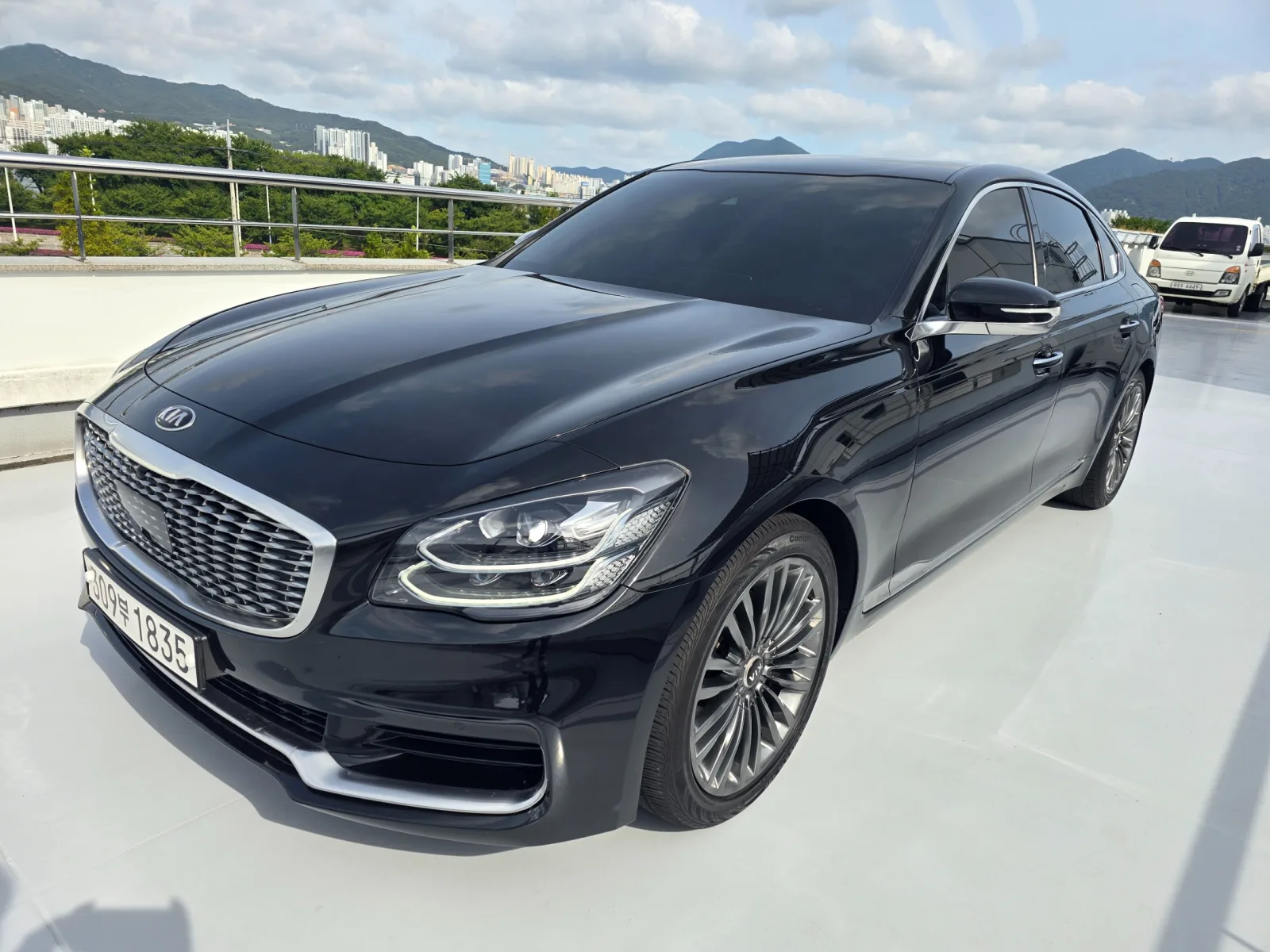 2019 Kia K9