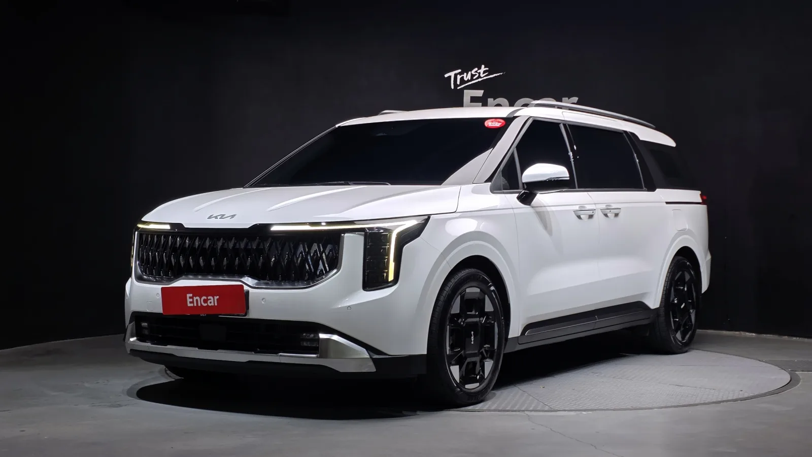 2025 Kia Carnival
