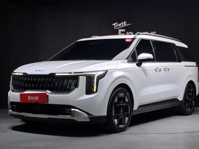 2025 Kia Carnival