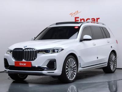 2020 BMW X7