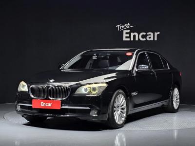 2012 BMW 7-Series