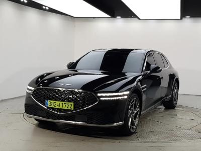 2023 Genesis G90