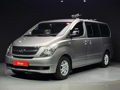 2011 Hyundai Starex