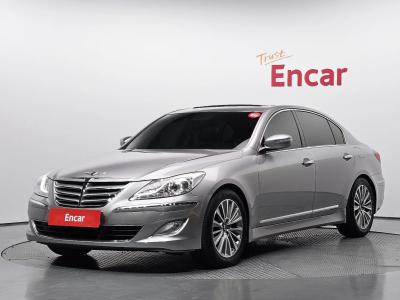 2013 Hyundai Genesis