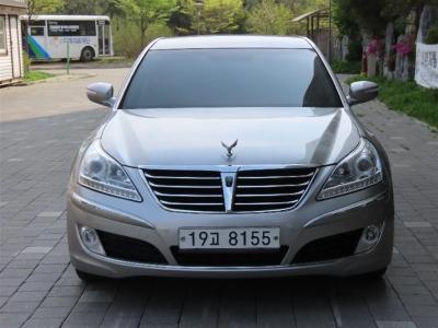 2012 Hyundai Equus