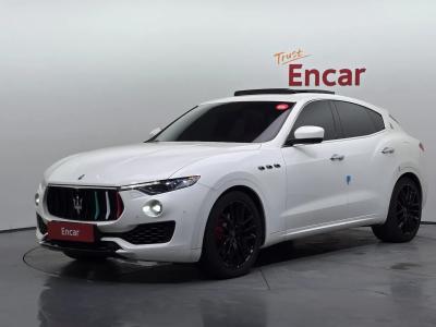2017 Maserati Levante