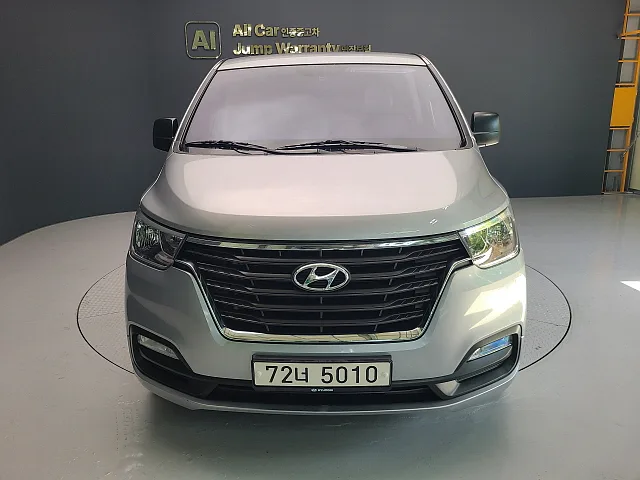 2019 Hyundai Starex