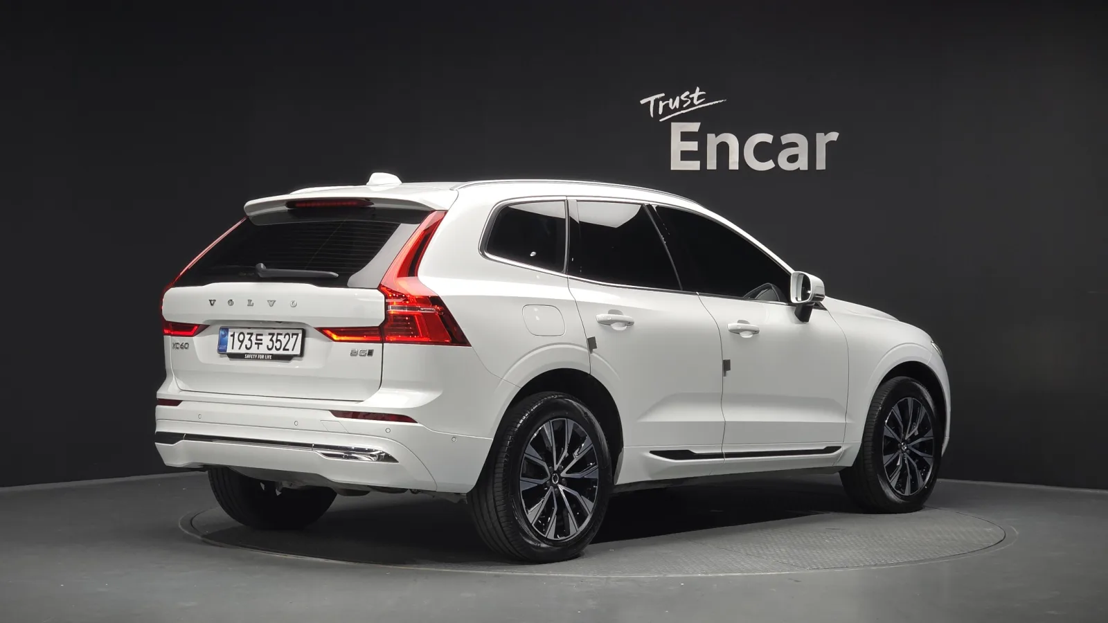 2024 Volvo XC60