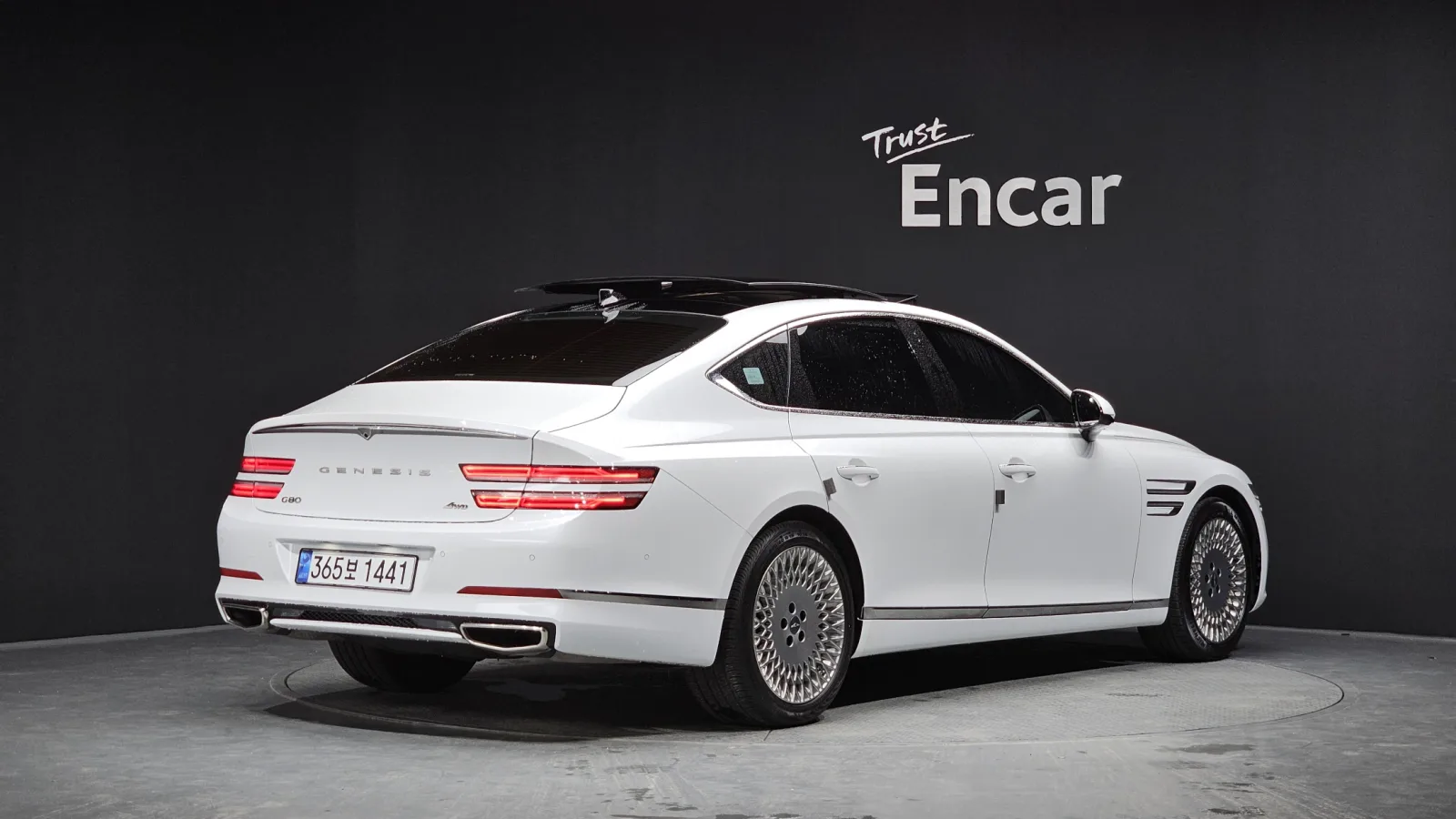 2024 Genesis G80