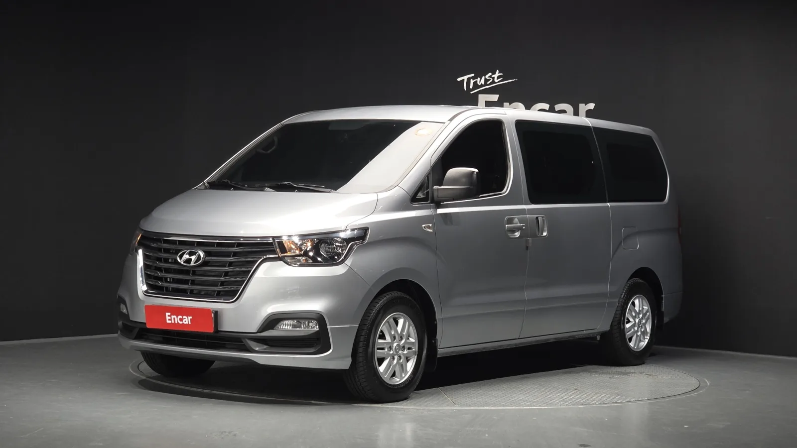 2021 Hyundai Starex