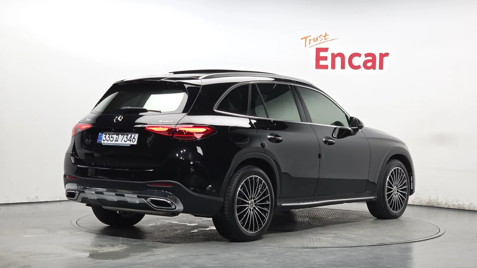 2023 Mercedes-Benz GLC-Class