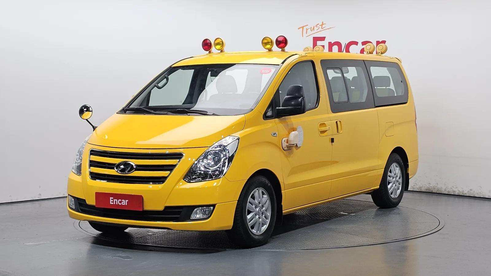 2017 Hyundai Starex