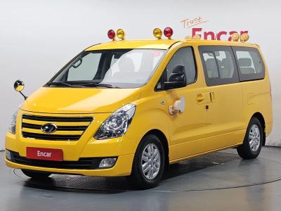2017 Hyundai Starex