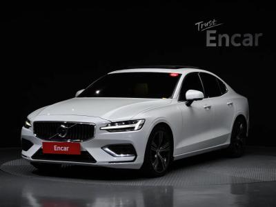 2021 Volvo S60