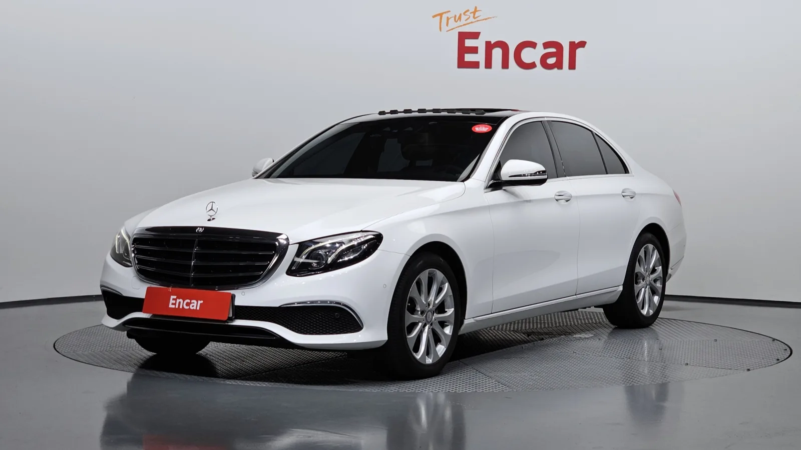 2017 Mercedes-Benz E-Class