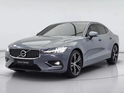 2022 Volvo S60
