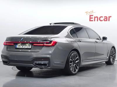 2021 BMW 7-Series