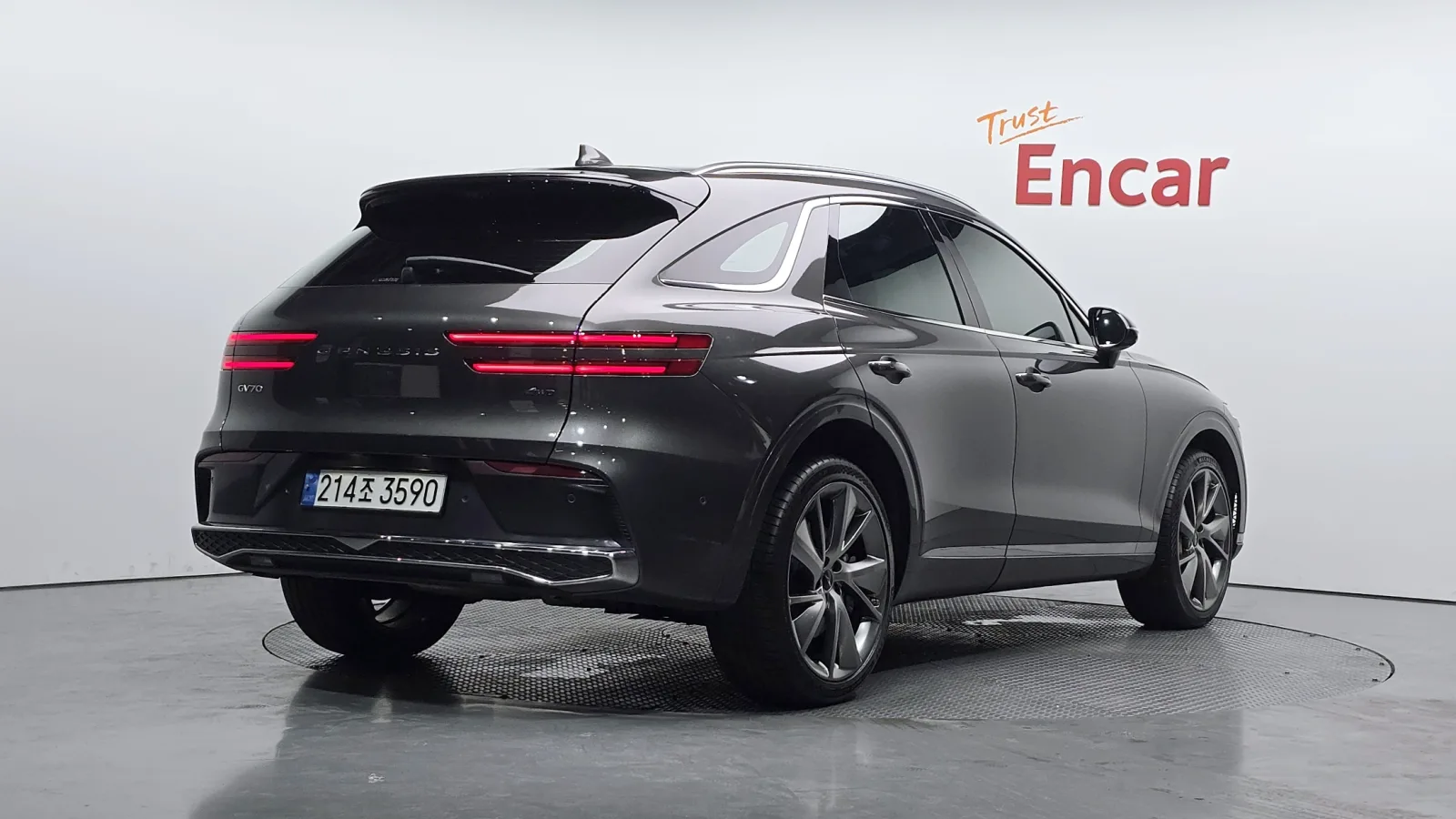 2025 Genesis GV70